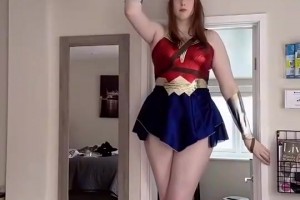 这位外国大姐身材如此魁梧，不去打篮球是不是有点可惜了🙊